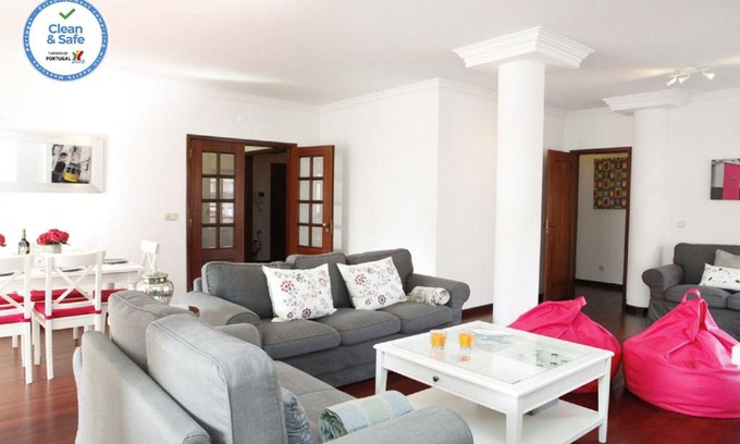 Cascais Apartment | Cascais Guia’s Gorgeous & Spacious Apartment