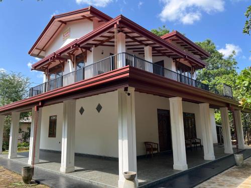 Inamaluwa Hotel | Cashew Garden Resort & Restaurant