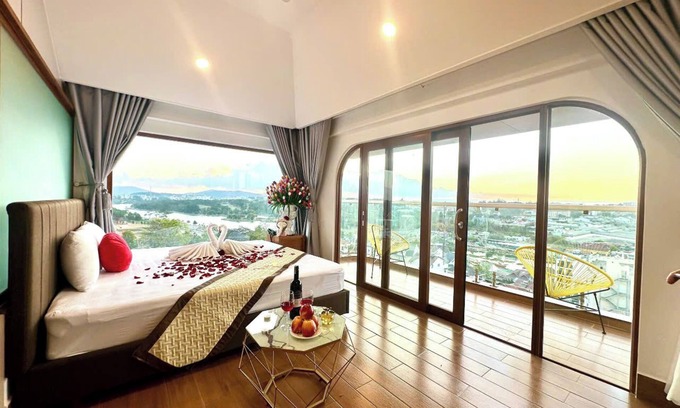 Da Lat Hotel | Cat Tuong Hotel