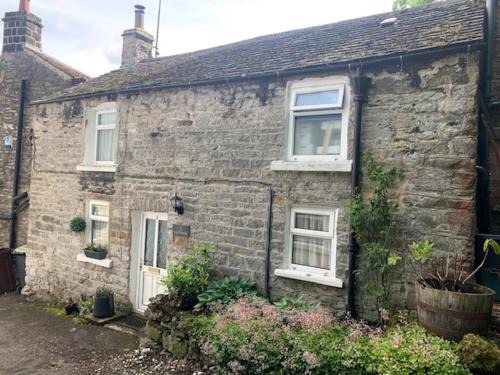 Castleton House | Cavedale Cottage
