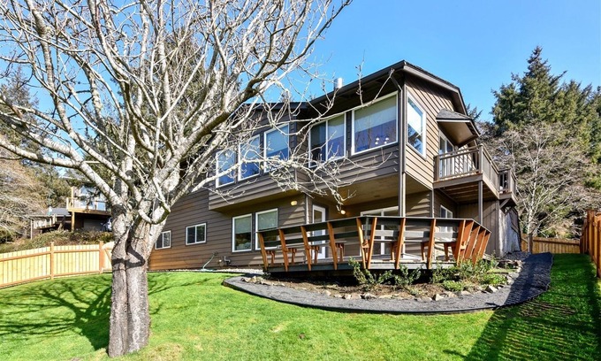 Tolovana Park House | CB Sands - Beachcomber Vacation Homes