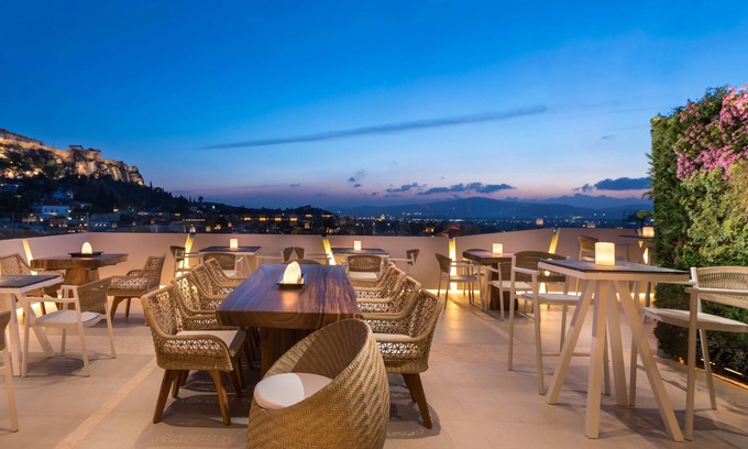 Plaka Hotel | Central Athens Hotel