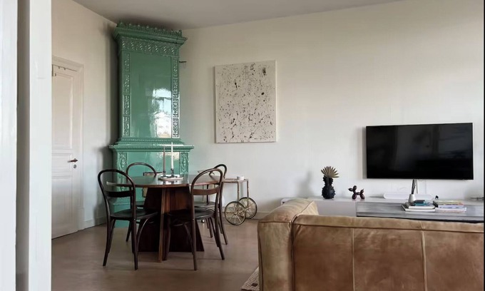 Centrum Apartment | Central Design Apartment - Near Ullevi and Heden with Balcony