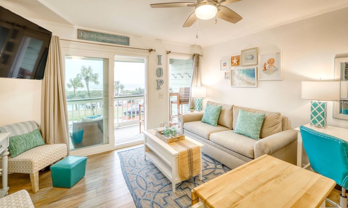 Isle of Palms Villa | Central, modern villa w/ beautiful ocean views & community pool and grills