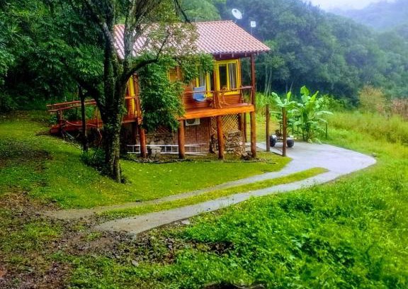 Gramado Ski Chalet | Chale dos Beija Flores