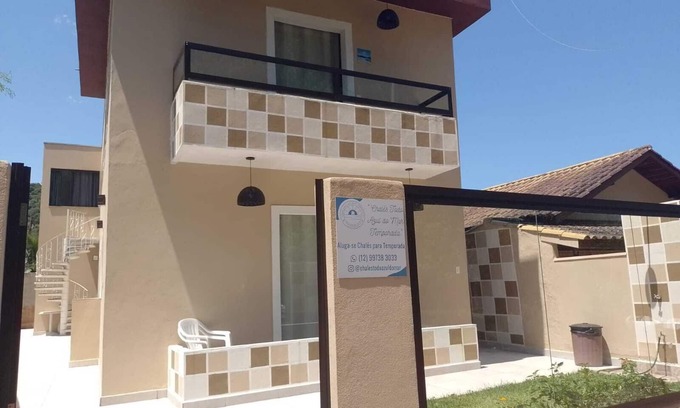 Caraguatatuba Ski Chalet | Chalet 2 π private kitchen in gated community! OPENING! First floor