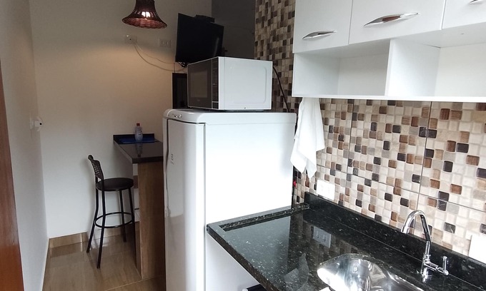 Caraguatatuba Ski Chalet | Chalet 4π private kitchen in gated community! OPENING! 1st floor