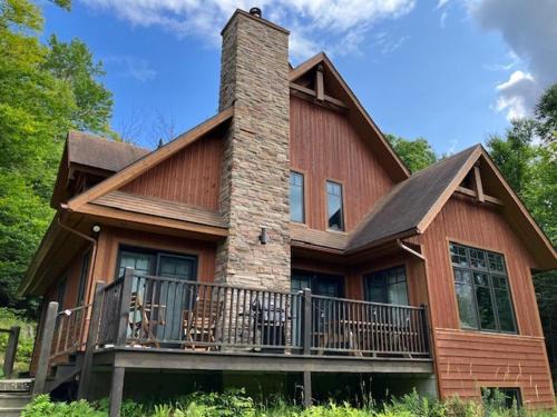 Saint-Faustin-Lac-Carre Ski Chalet | Chalet Boreal Mont-Blanc