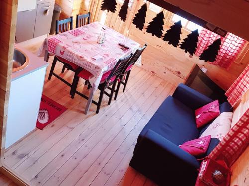 Maisod Ski Chalet | Chalet chaleureux - Herisson