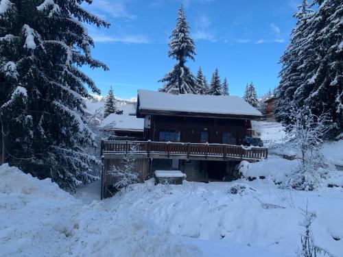 La Perriere Ski Chalet | chalet clémentine
