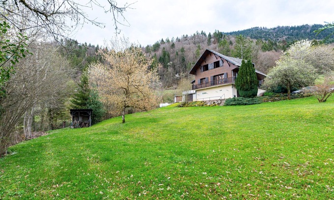 Faverges-Seythenex Ski Chalet | Chalet des Ormes - Maison pour 12, vue montage