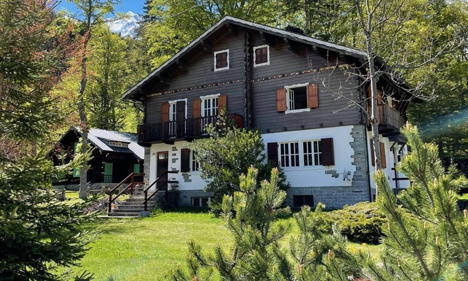 Staffa Ski Chalet | Chalet per grandi e piccole famiglie nel cuore di Macugnaga.