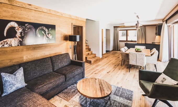 Ehrwald Ski Chalet | Chalet Plus with half board, balconies/terrace, SPA + pool, PURE Resort Ehrwald