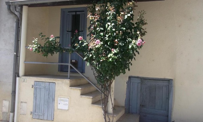 Gagnac-sur-Cere House | Chaleureuse petite maison avec jardin
