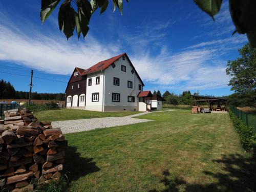 Krasna Lipa House | Chalupa U Tří cest