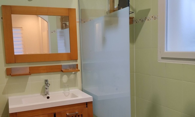 Saint-Geours-de-Maremne Bed & Breakfast | Chambre Chez L'habitant Avec Salle D'eau Privée