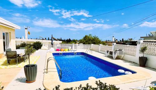 La Marina House | Chambre vue mer dans Villa à la Marina