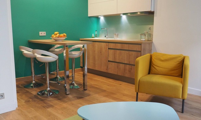 Saint-Lambert Apartment | Charm and garden view, in the center of Paris, near Montparnasse