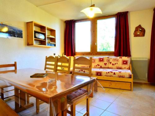 Montchavin Apartment | Charmant appart rénové 6/7 pers, proche pistes & Espace Paradisio - FR-1-329-68