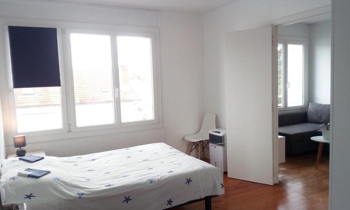 La Glaciere Apartment | Charmant F2 avec vue, proche centre