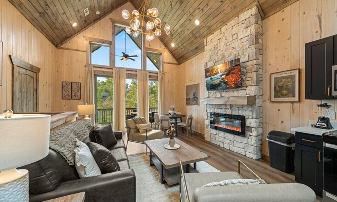 Sevierville Cabin | Charmed Waters Cottage: Lake View, Hot Tub, Games!