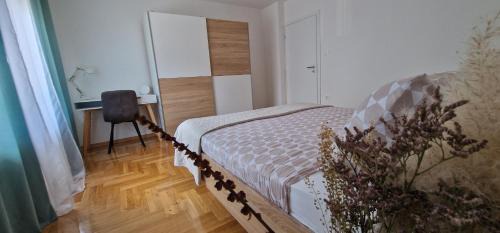 Zagreb Apartment | Charmers SM