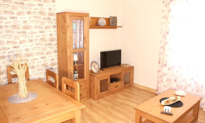 Villanueva de los Infantes House | Charming House in Villanueva de los Infantes with Enclosed Garden