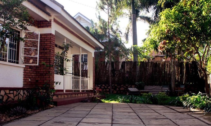 Entebbe Villa | Charming 2 bedroom bungalow