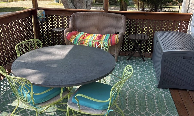 South Haven Condo | Charming 2-bedroom condo with AC, seasonal pool in lovely South Haven
