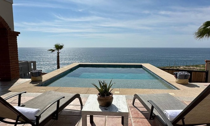 El Pescadero Villa | Charming 3-bedroom villa with AC, incredible ocean views.n