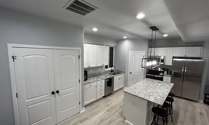 Ogden House | Charming 3-bedroom townhome in delightful Ogden with AC, WiFi