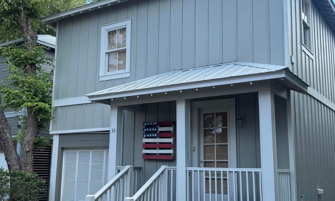 Orange Beach Cottage | Charming 3-bedroom cottage in Orange Beach with WiFi, pools, & dock