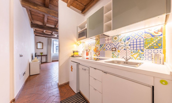 Rione VI Parione Apartment | Charming Apartment in Campo de' Fiori