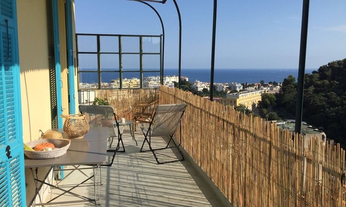 Saint Philippe House | Charming apartment with sea view in a Nice villa