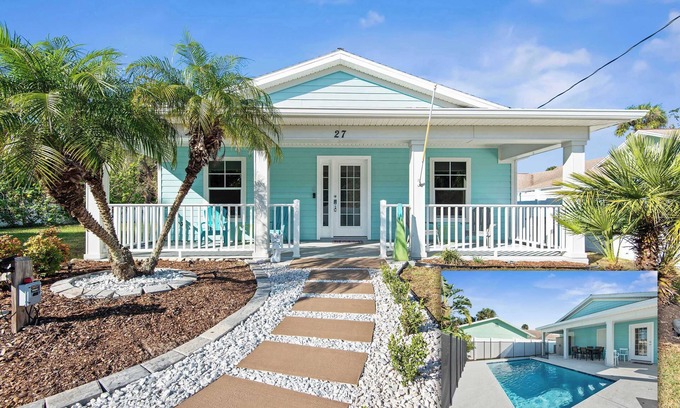Palm Coast House | Charming Beachside Home Heated Pool Free Golf Cart
