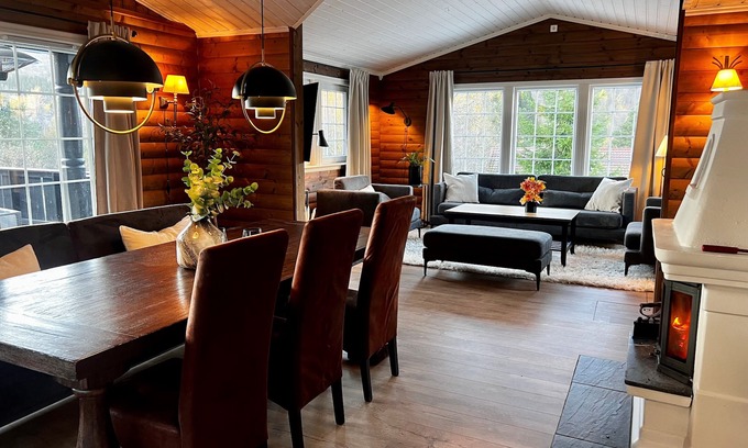 Møre og Romsdal Cabin | Charming Cabin Near Norway's Fjords and Mountains - Pets Allowed