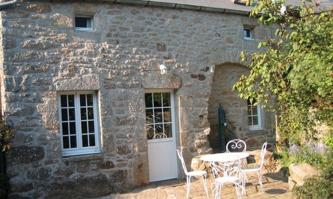 Theville Cottage | Charming Coastal Cottage with Fireplace, WiFi, Terrace, and Garage - Pets Welcome!