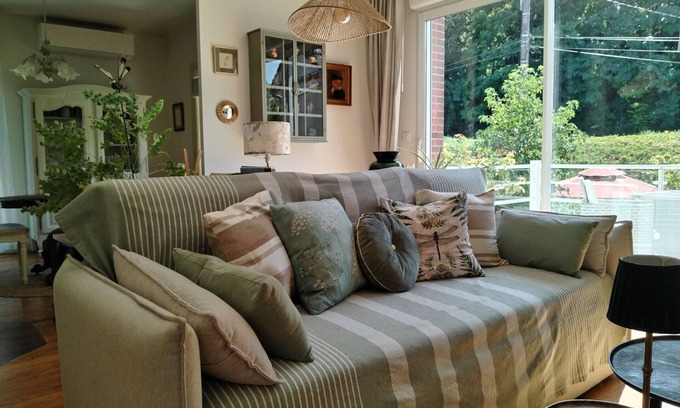 Montargis Bed & Breakfast | Charming Guest Room in Montargis