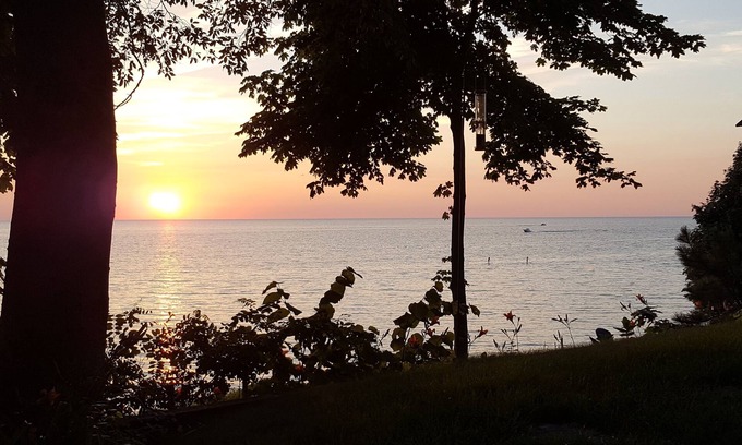 Holland Cottage | Charming redwood cottage in private, friendly Association with 400 ft. beach...!