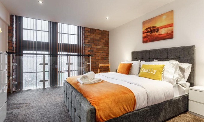 Bradford Apartment | Charming retreat in Bradford