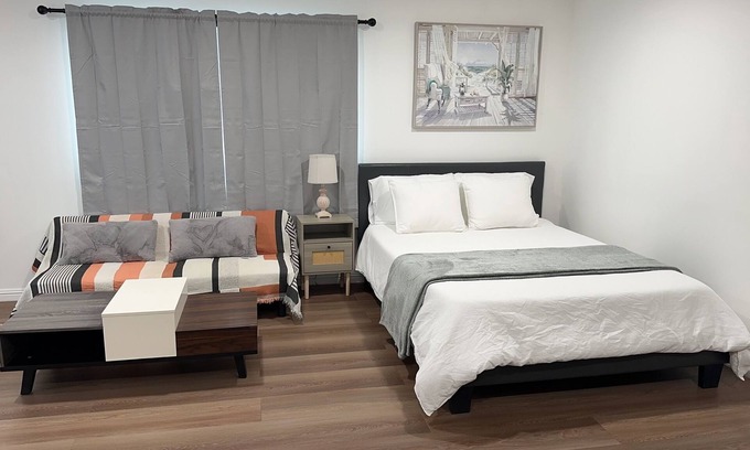 Charter Oak Apartment | Charming studio in welcoming Glendora with AC, WiFi & full kitchen