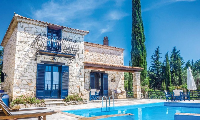 Agia Marina Villa | Charming villa, perfect for exploring the island