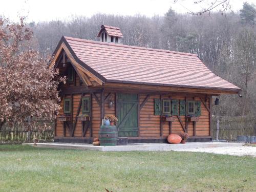 Uhrovec Other | Chata Bavor Látkovce