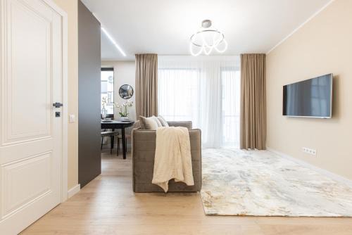 Avoti Apartment | Cheerful & Modern city studio apartments in Riga Town Center