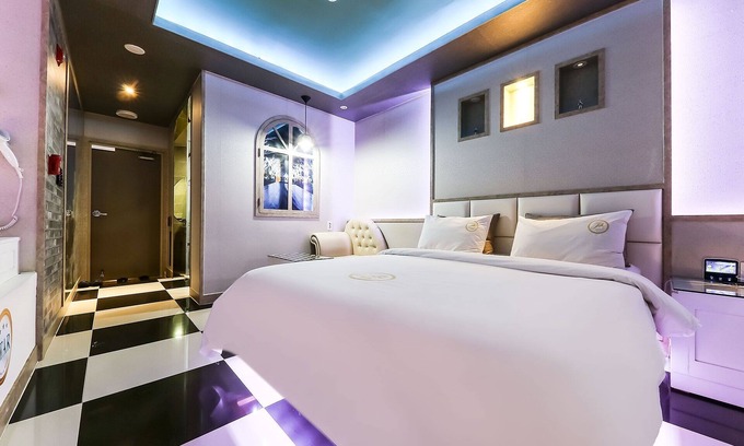 Tomo Hotel | Cheonan Star Self Check-in Motel