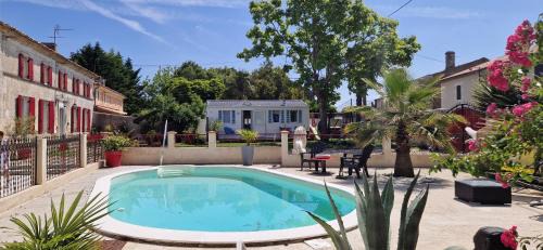 Saint-Ciers-sur-Gironde Apartment | Chez Ando