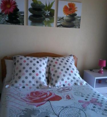 Albion House | Chez Cozy's