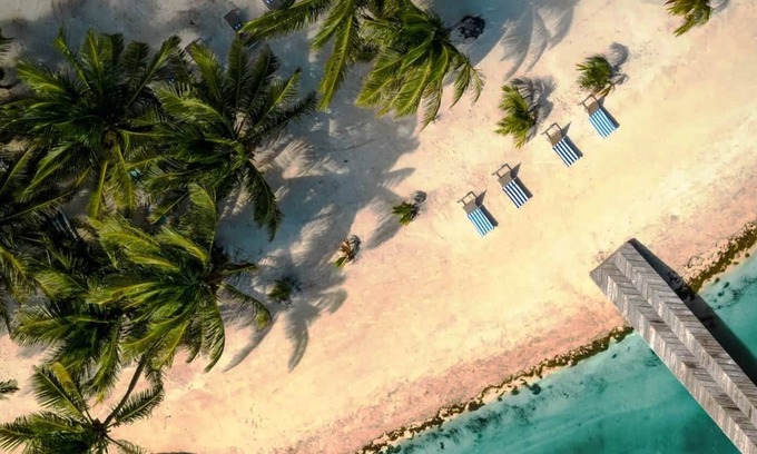 San Pedro Villa | Chic Beachfront Villa with Staff by ALOM Estates