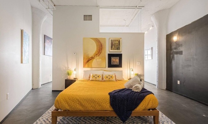 West Main Historic District House | Chic Downtown King Suite~Free Parking~A+ Location