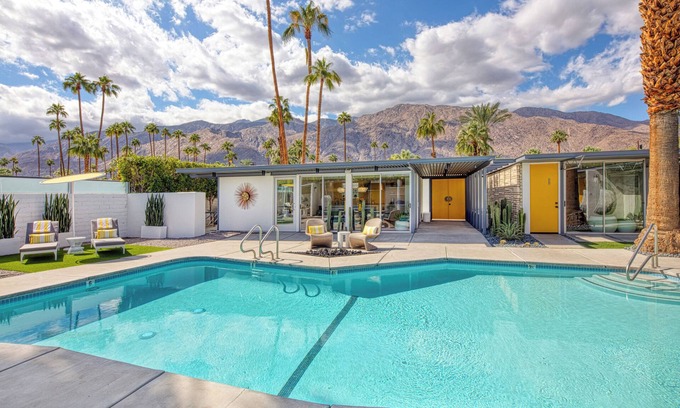 Tahquitz River Estates Hotel | Chic Palm Springs retreat with pool, spa, and mountain views